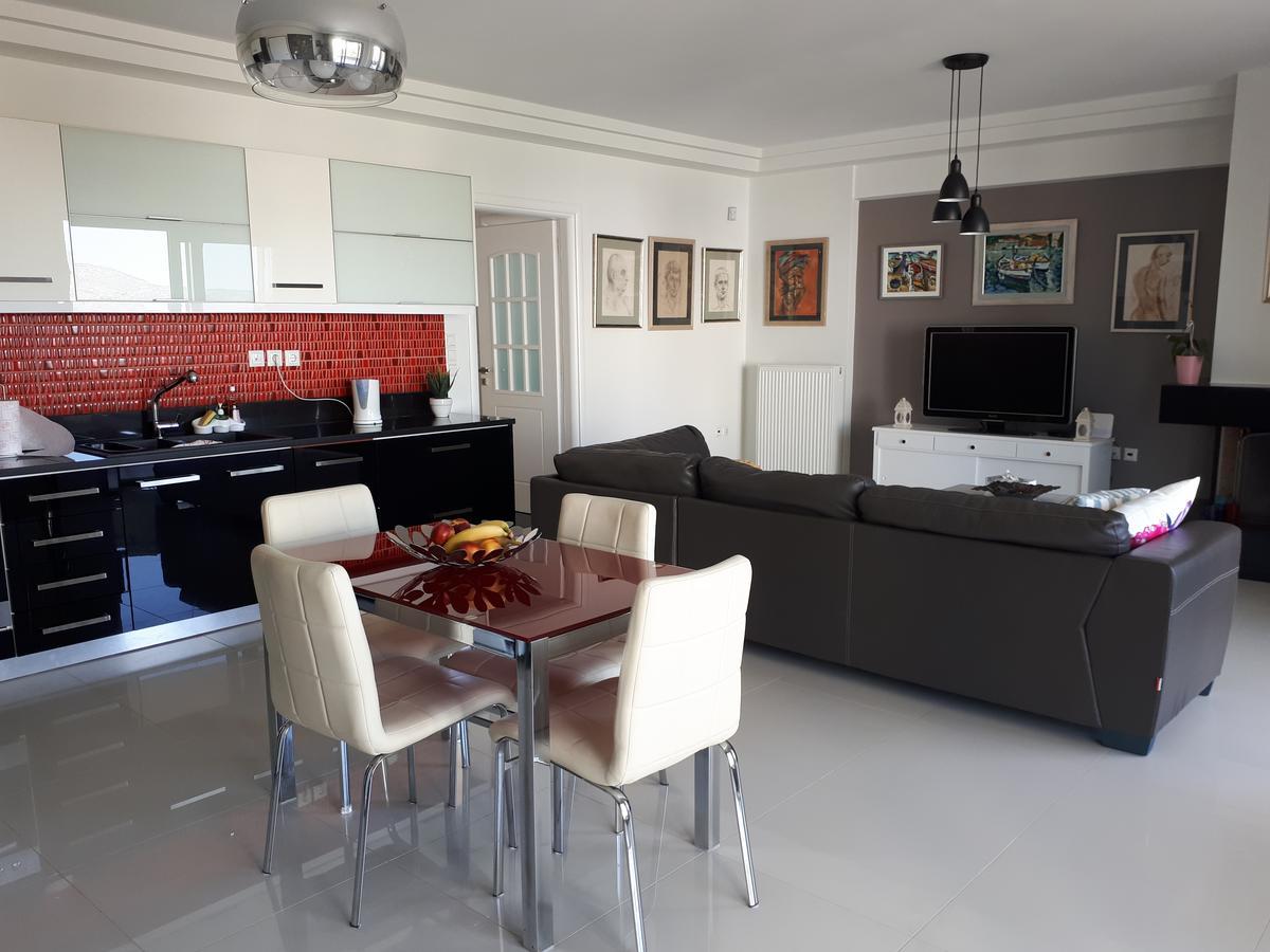 Luxurious House Near The Sea Apartment Porto Rafti Exterior photo